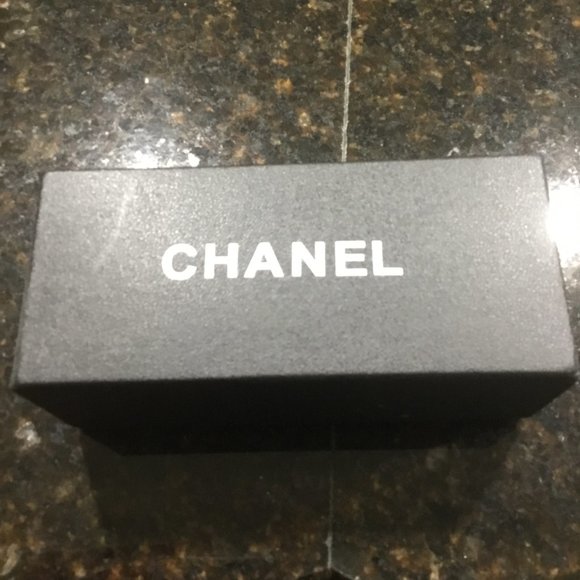 CHANEL CC Logos Round Sunglasses - Picture 6 of 8